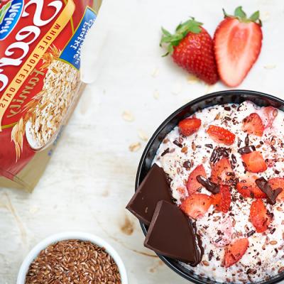 Owsianka z serkiem wiejskim