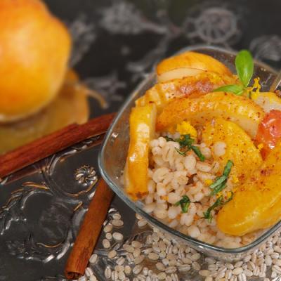 Pęczak z pomarańczą i gruszką